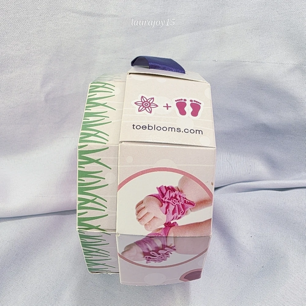 Toe Blooms toe blooms